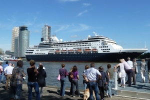 Cruiseschepen Rotterdam 300x225